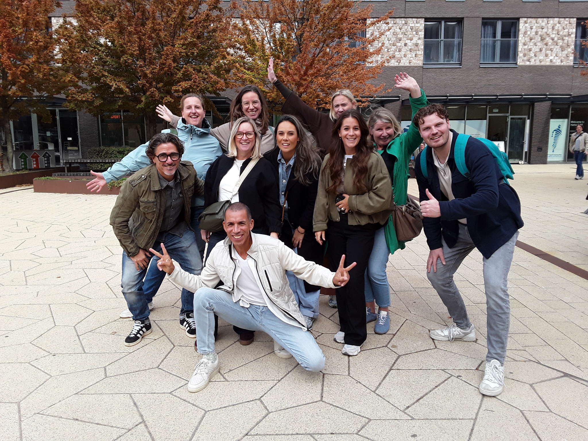 Groepsfoto bij dropping in Rotterdam