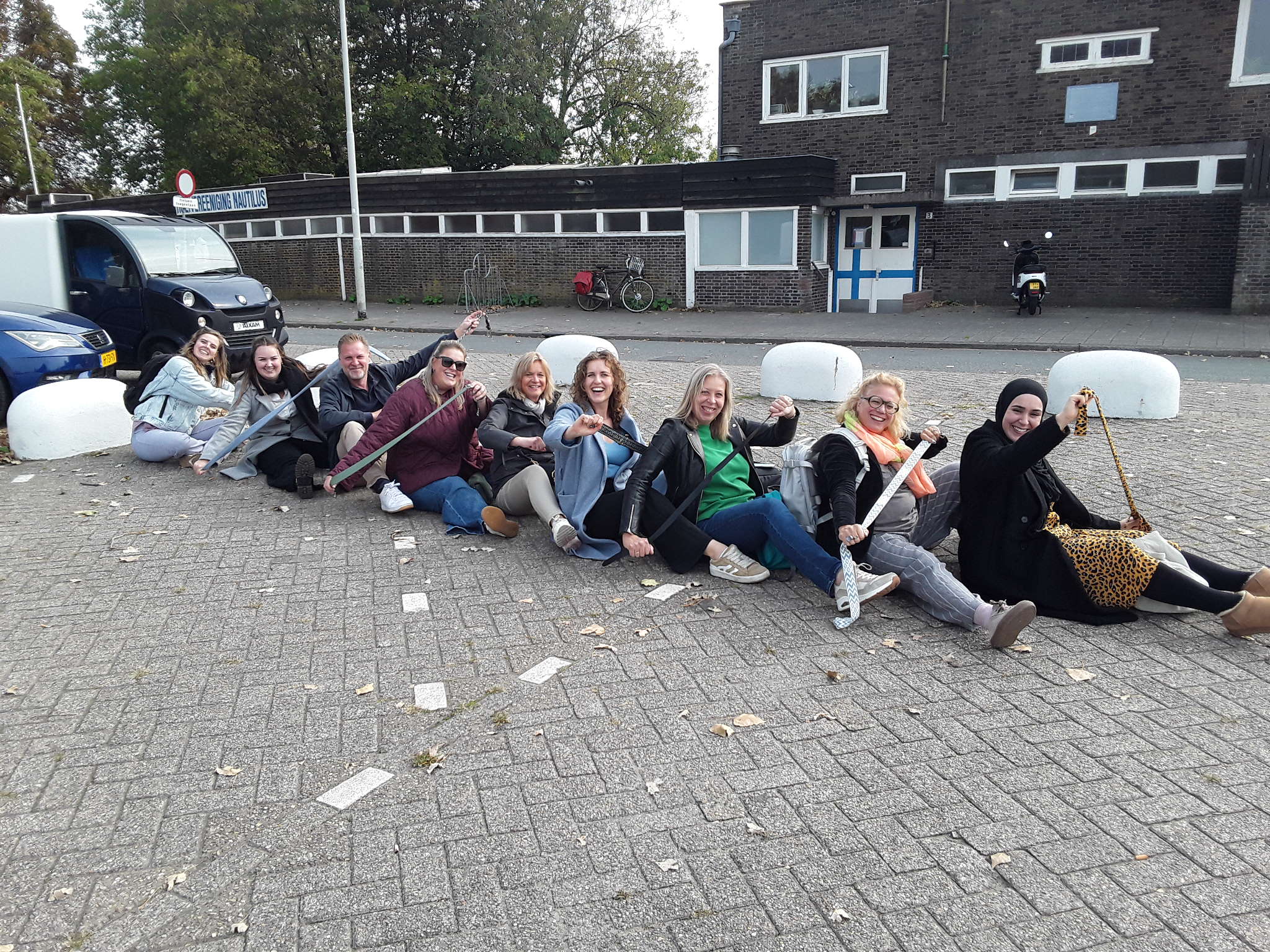 Opdrachten doen tijdens dropping Rotterdam