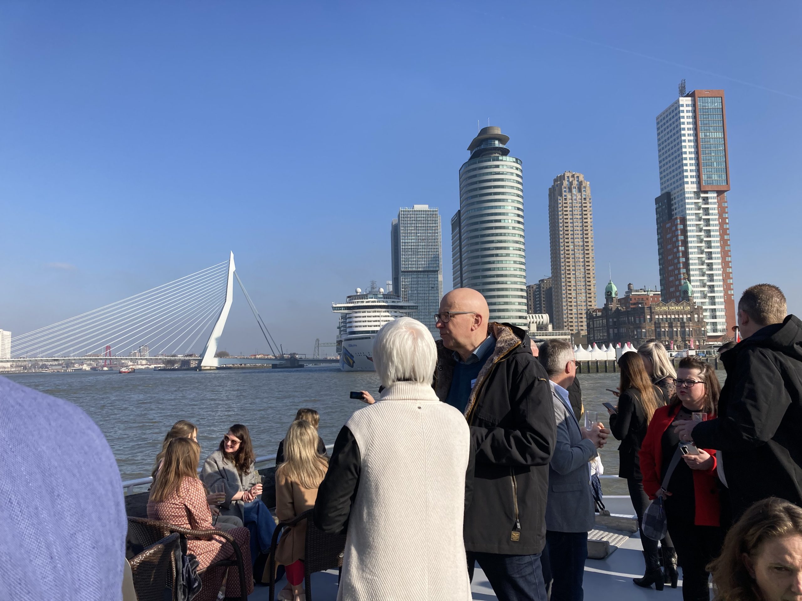 bedrijfsborrel rotterdam