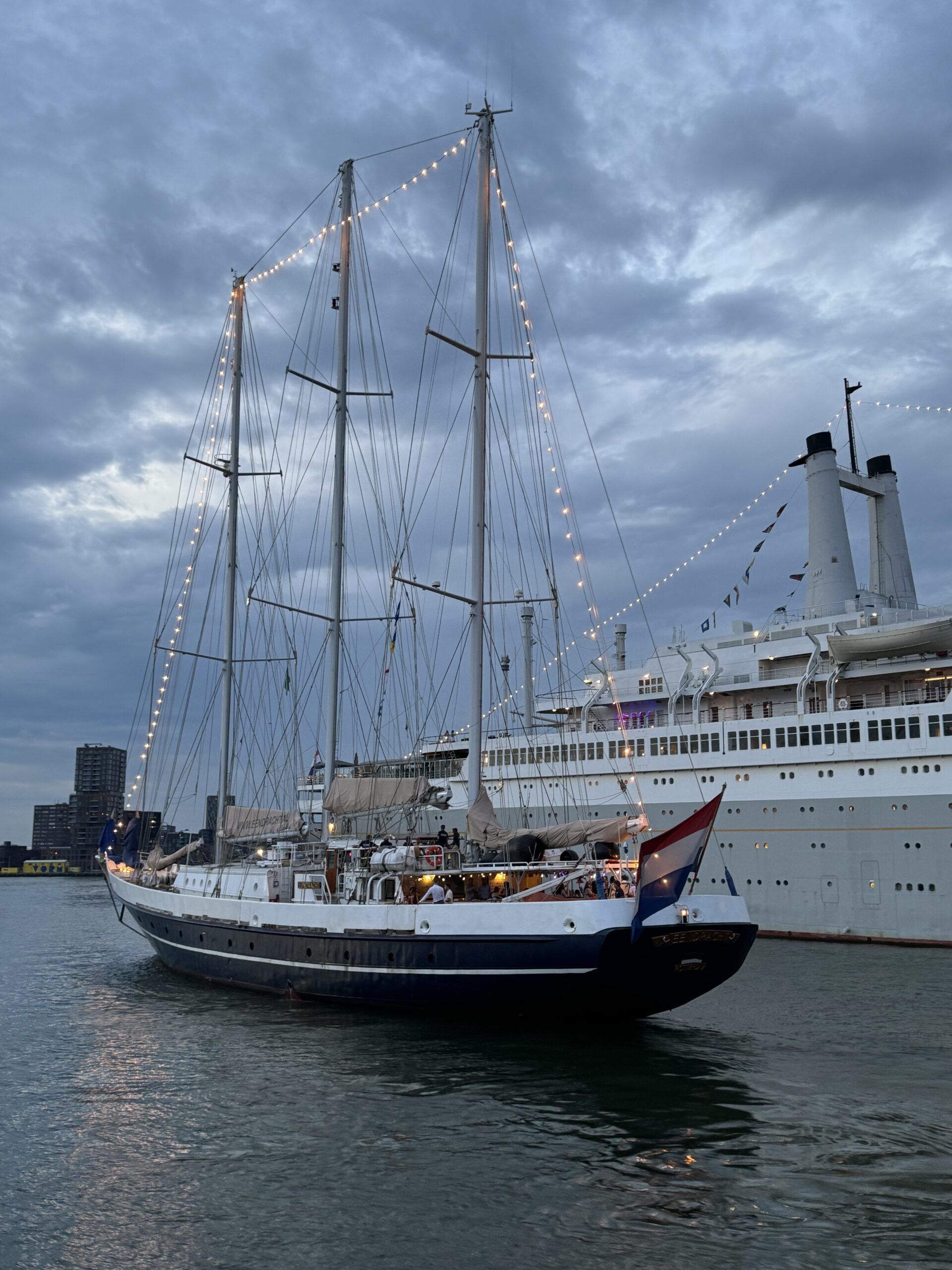 Familiedag, Groepsfoto op de boot, Helikopter en jetski, Wereldhavendagen, Wereldhavendagen, Wereldhavendagen, Wereldhavendagen, Wereldhavendagen, Wereldhavendagen, Wereldhavendagen, Wereldhavendagen, Wereldhavendagen, Wereldhavendagen, Wereldhavendagen, Wereldhavendagen, Wereldhavendagen
