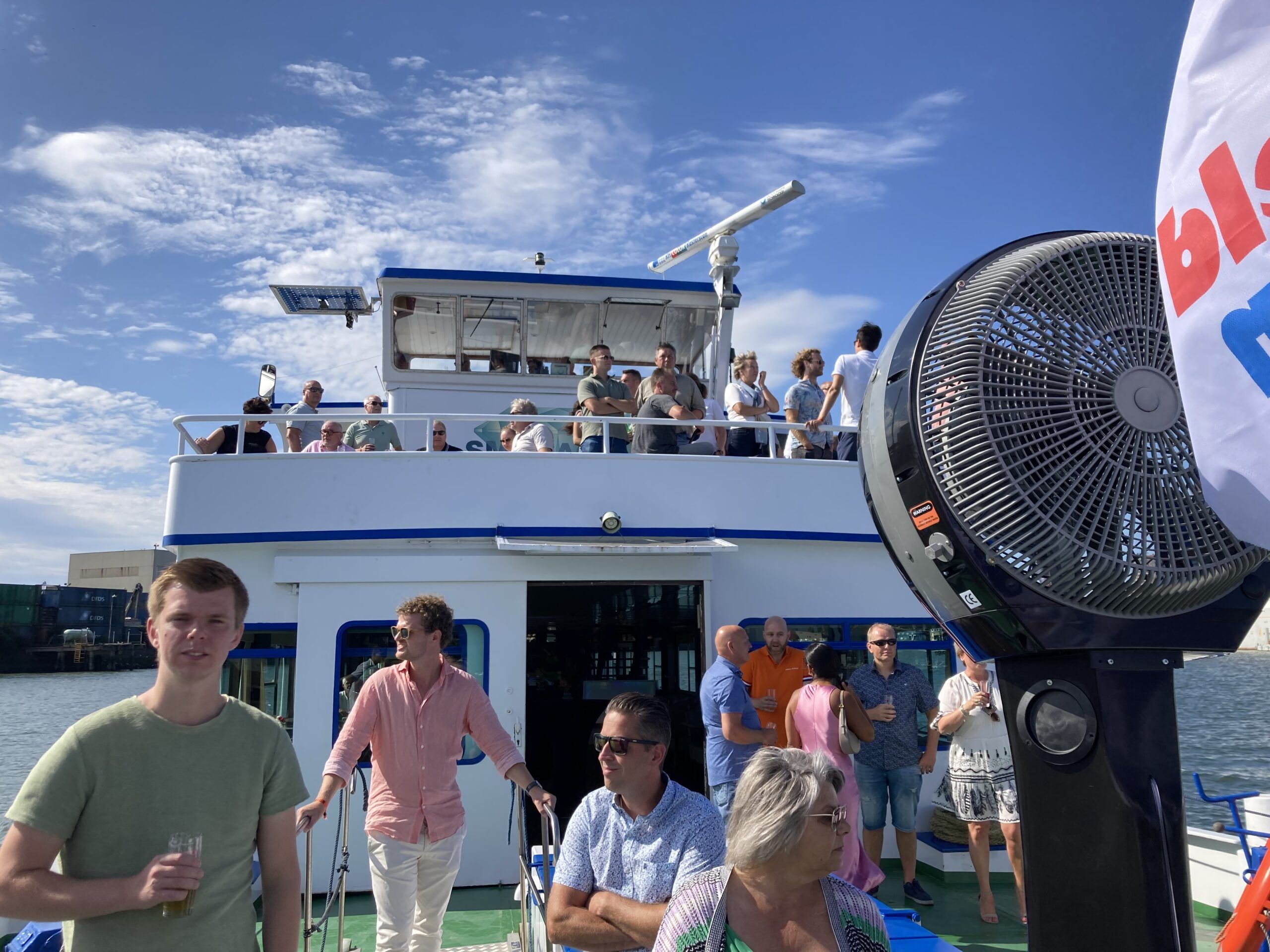 Familiedag, Groepsfoto op de boot, Helikopter en jetski, Wereldhavendagen, Wereldhavendagen, Wereldhavendagen, Wereldhavendagen, Wereldhavendagen, Wereldhavendagen, Wereldhavendagen, Wereldhavendagen, Wereldhavendagen, Wereldhavendagen, Wereldhavendagen, Wereldhavendagen, Wereldhavendagen