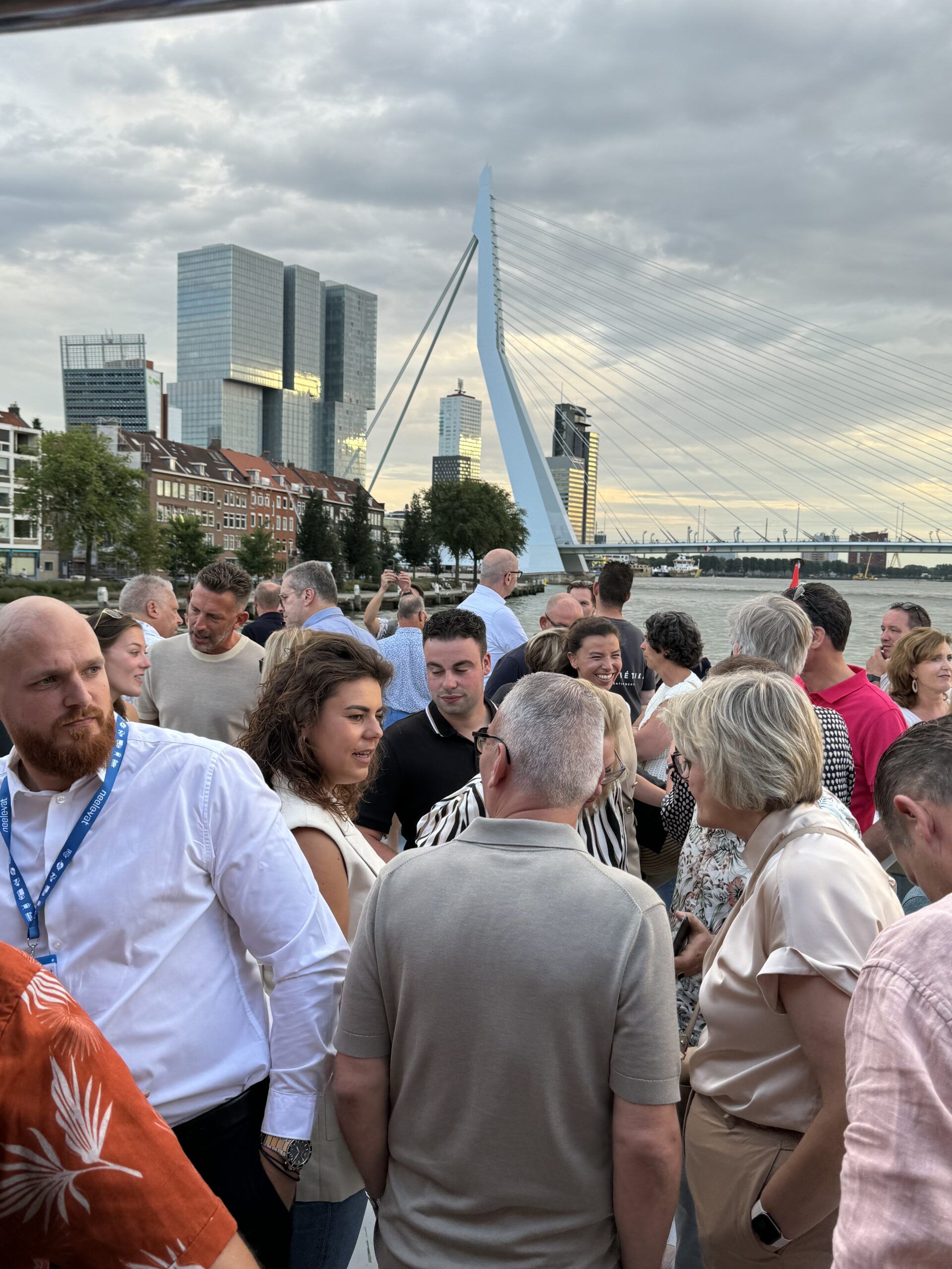 Familiedag, Groepsfoto op de boot, Helikopter en jetski, Wereldhavendagen, Wereldhavendagen, Wereldhavendagen, Wereldhavendagen, Wereldhavendagen, Wereldhavendagen, Wereldhavendagen, Wereldhavendagen, Wereldhavendagen, Wereldhavendagen, Wereldhavendagen, Wereldhavendagen, Wereldhavendagen